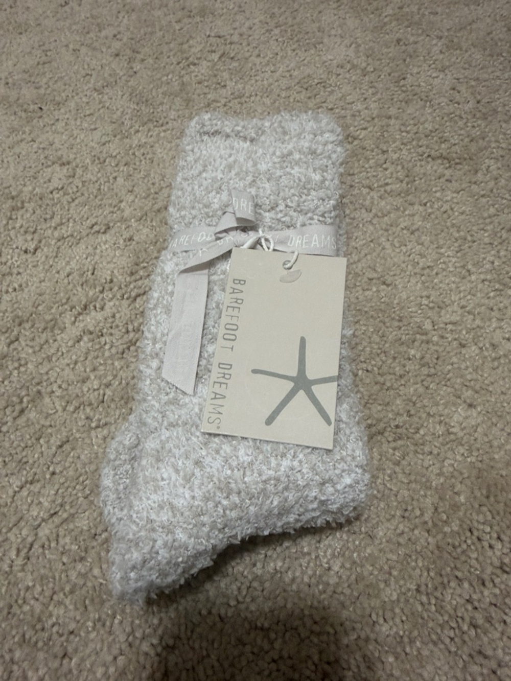 Barefoot Dreams Plush Lounge Socks b6